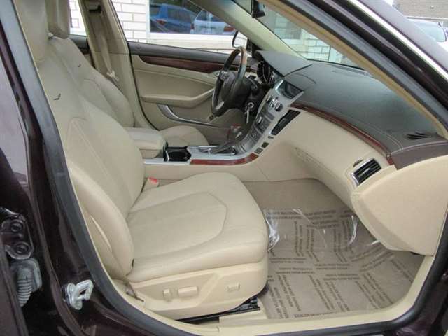 2010 Cadillac CTS AWD 3.0L V6 Luxury 4dr Sedan